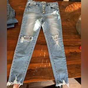 KanCan skinny jeans 11/29